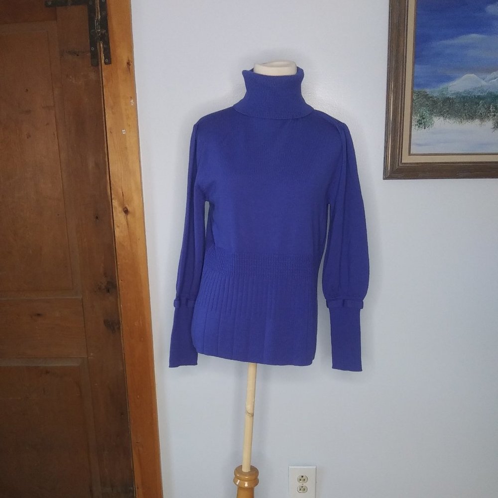 Pendleton merino wool turtle neck sweater size M Dry clean only